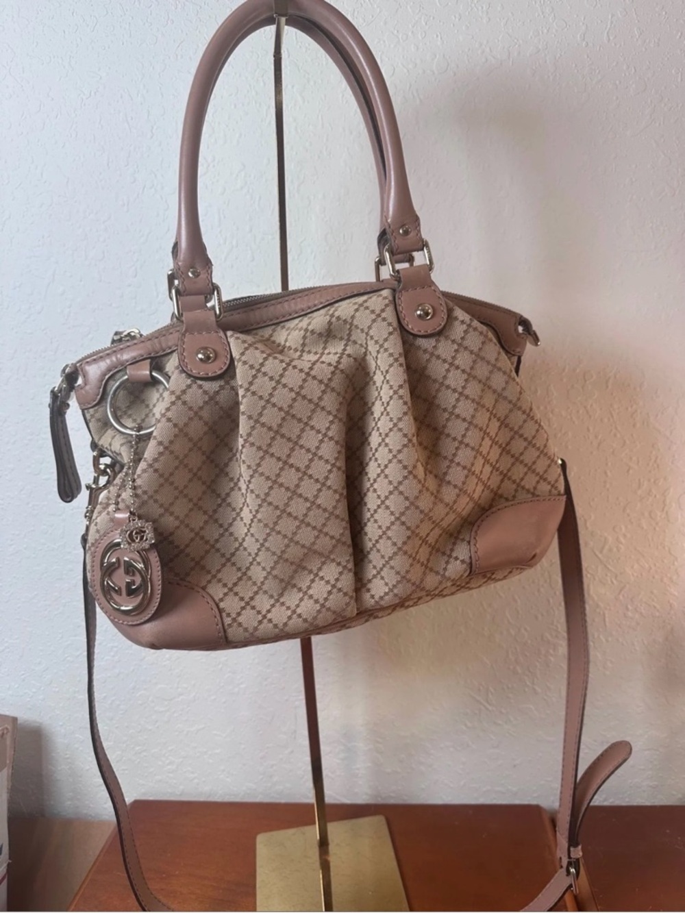 Authentic Vintage Gucci Diamante Canvas
Sukey satchel - Picture 2 of 8